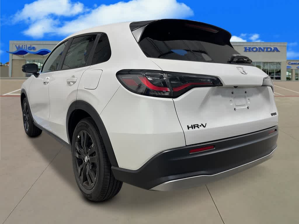 2026 Honda HR-V Sport photo 3
