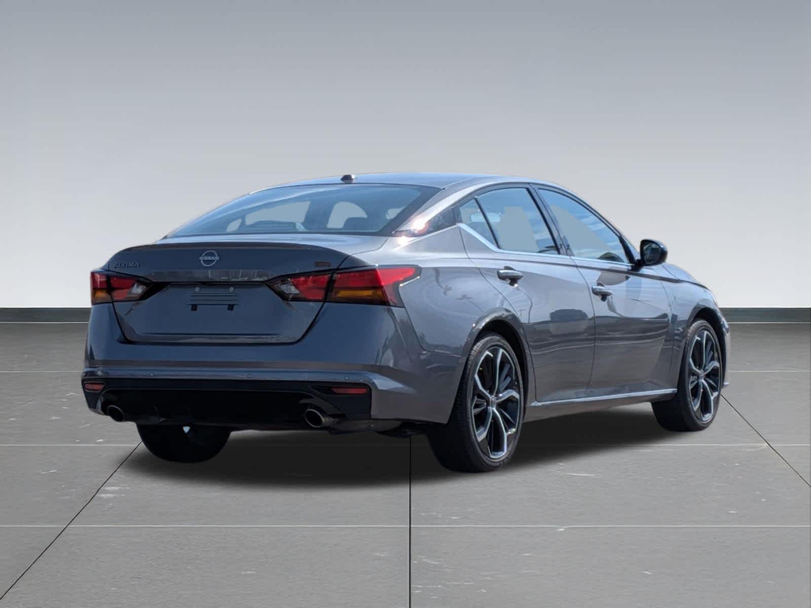 Thumbnail: 2025 Nissan Altima - 5