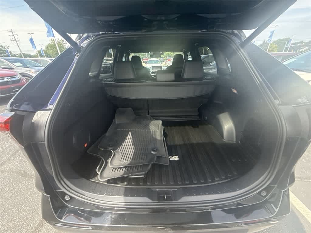 Thumbnail: 2021 Toyota RAV4 - 34