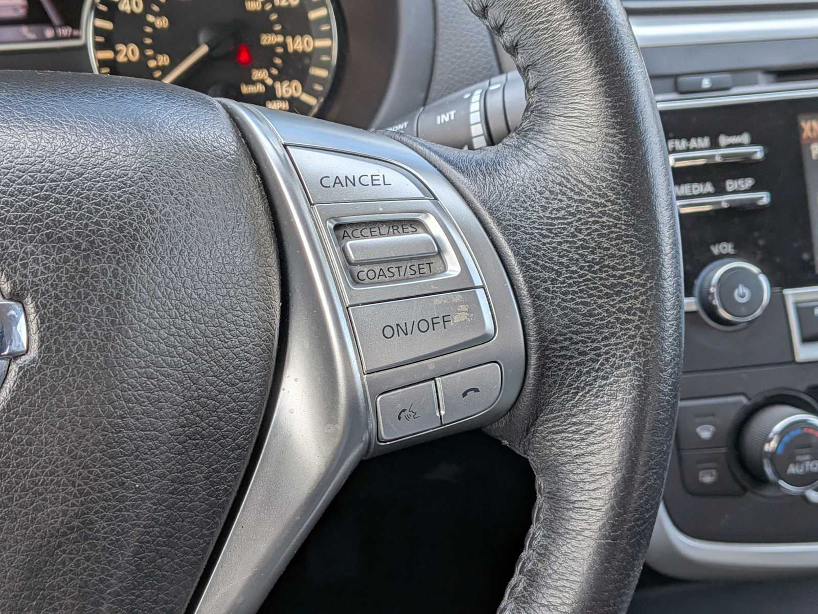 Thumbnail: 2016 Nissan Altima - 24