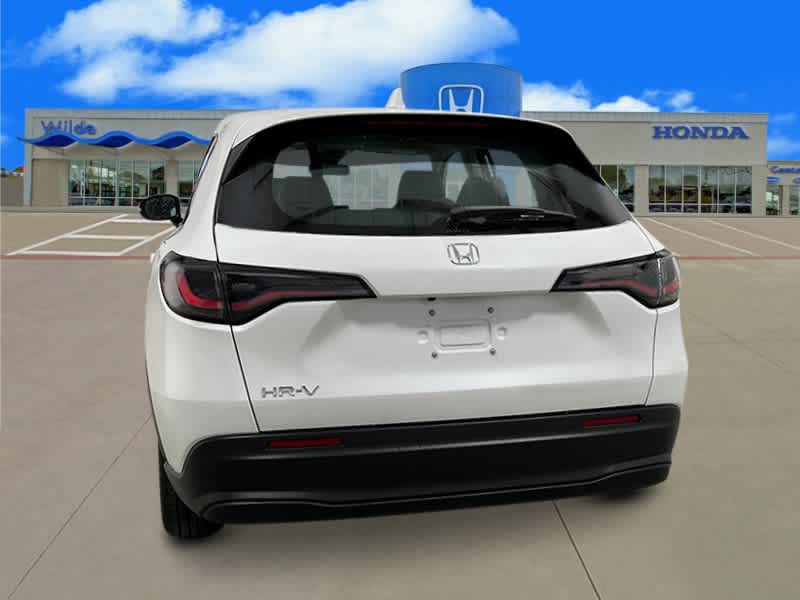 2025 Honda HR-V LX 4