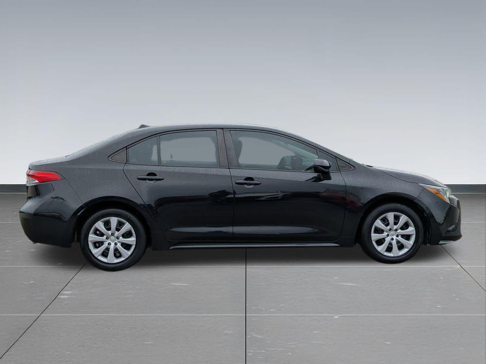 Thumbnail: 2022 Toyota Corolla - 7