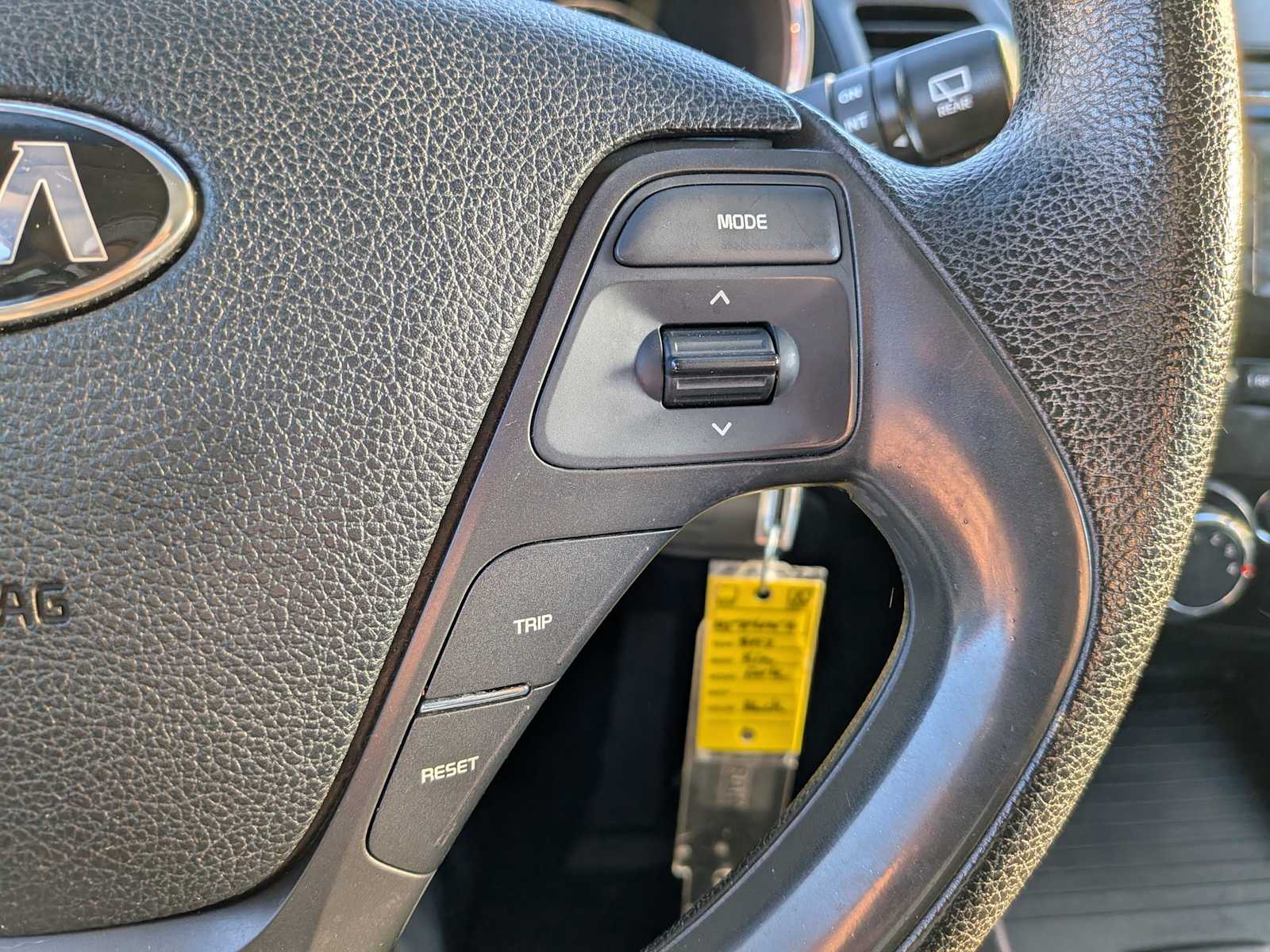 Thumbnail: 2017 Kia Forte - 20