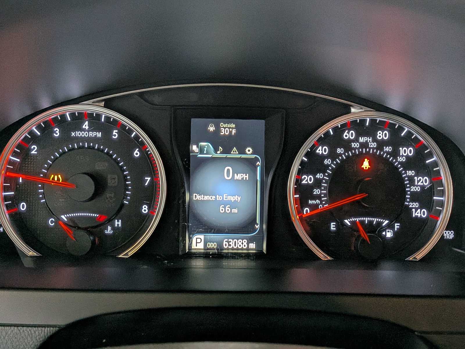 Thumbnail: 2017 Toyota Camry - 29