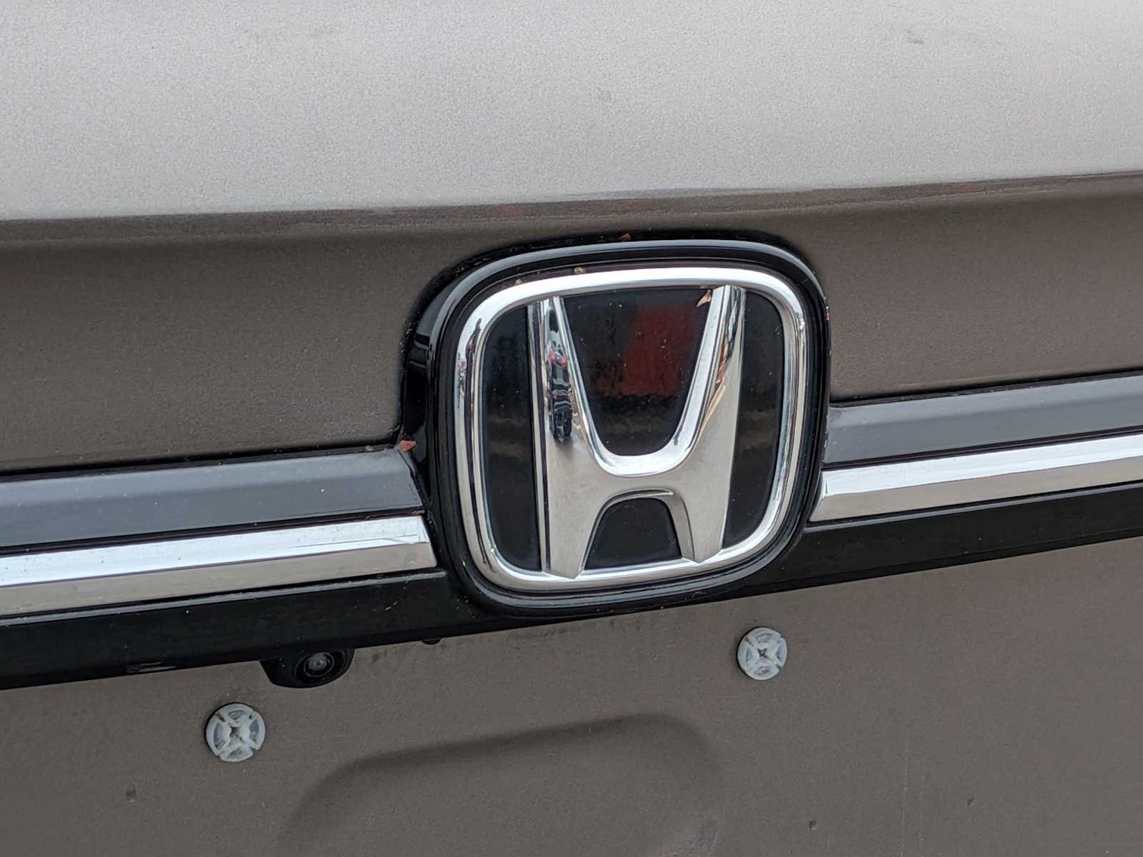 Thumbnail: 2022 Honda Odyssey - 10
