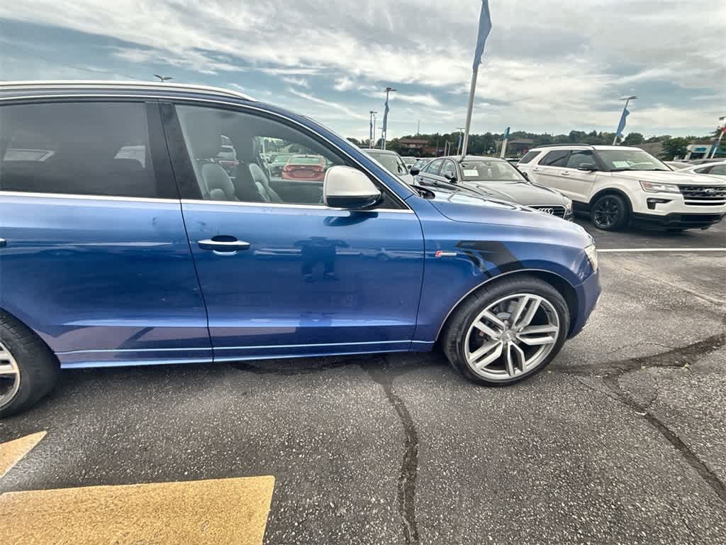 Thumbnail: 2015 Audi SQ5 - 8