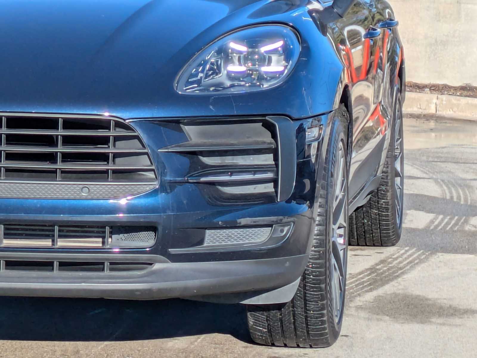 Thumbnail: 2019 Porsche Macan - 10