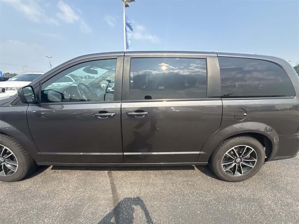 Thumbnail: 2018 Dodge Grand Caravan - 4