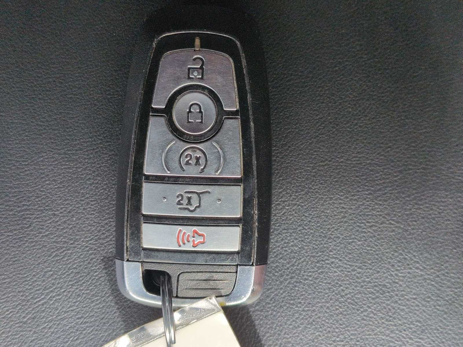 Thumbnail: 2023 Ford Explorer - 33