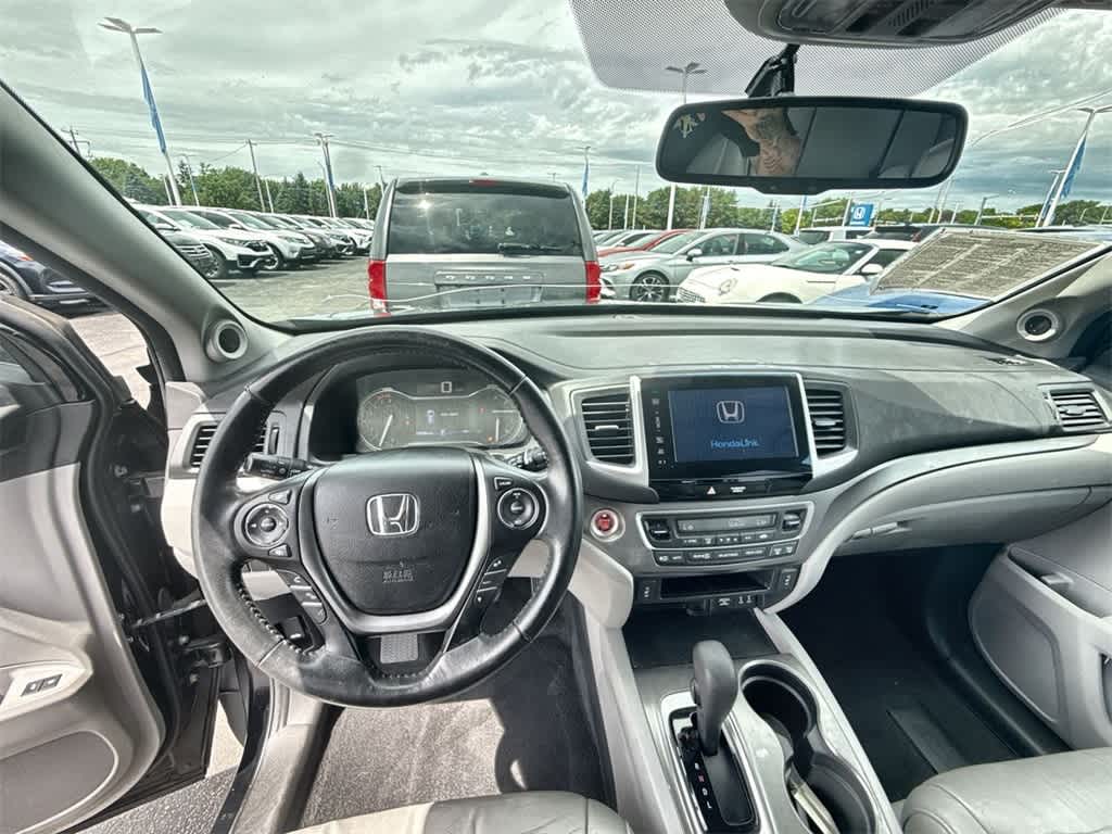 Thumbnail: 2016 Honda Pilot - 14