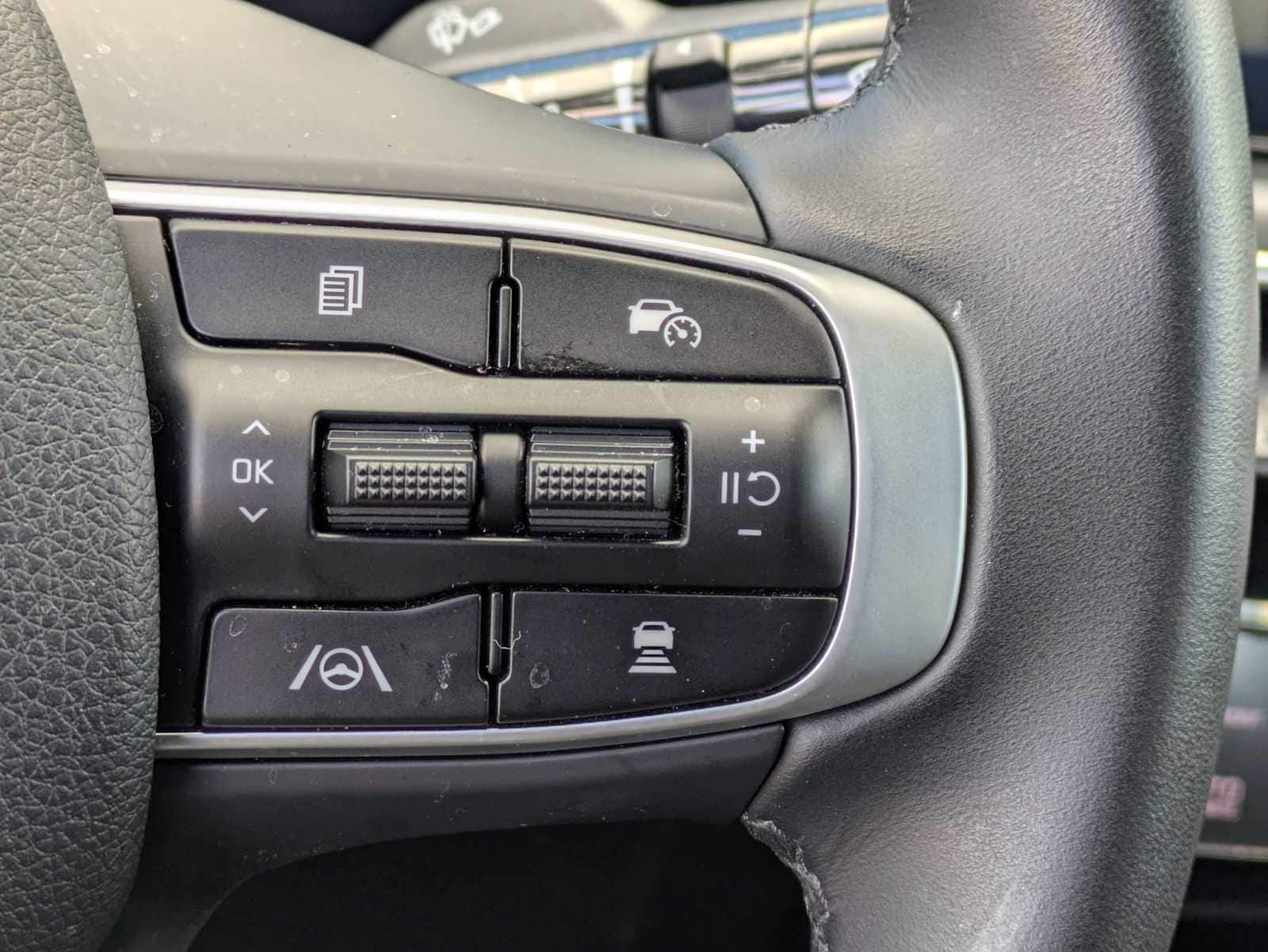 Thumbnail: 2025 Kia K5 - 23