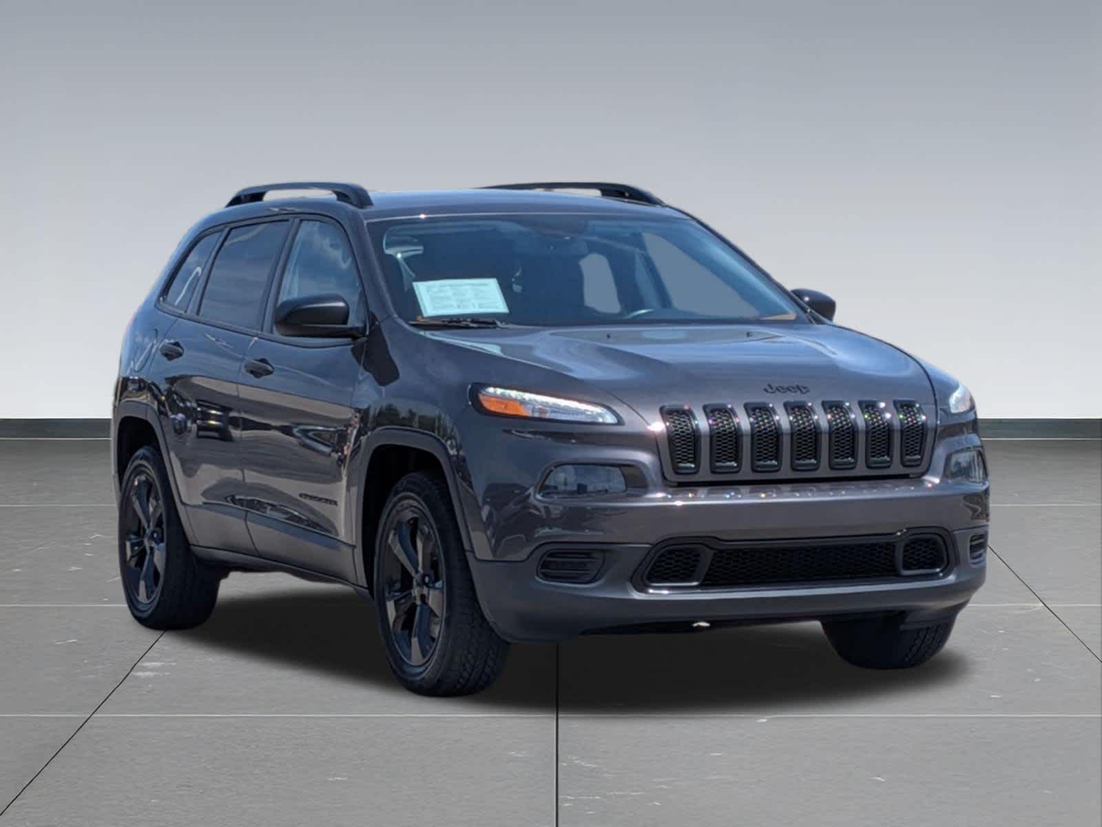 Thumbnail: 2016 Jeep Cherokee - 7