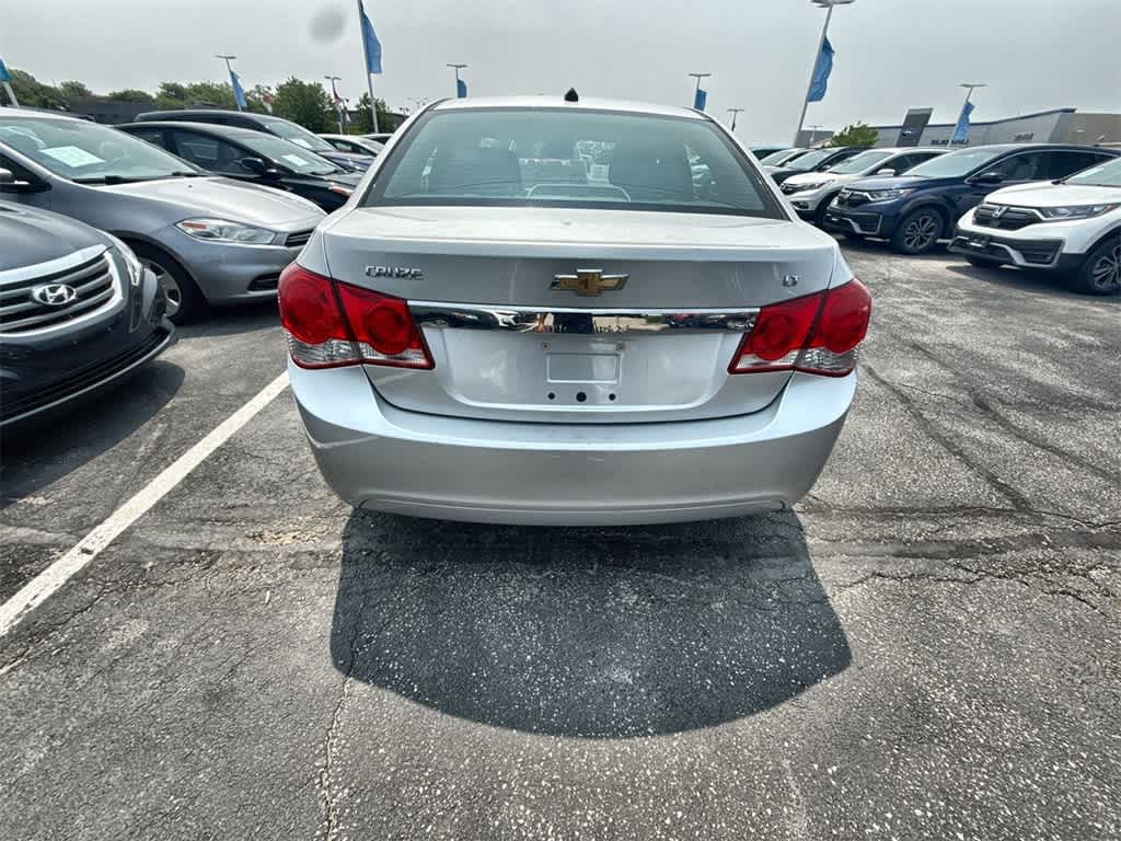 Thumbnail: 2014 Chevrolet Cruze - 5