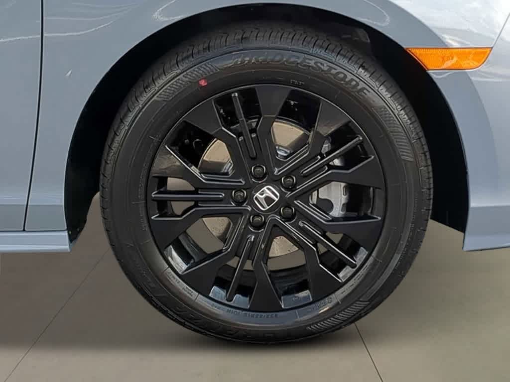 Thumbnail: 2026 Honda Odyssey - 9