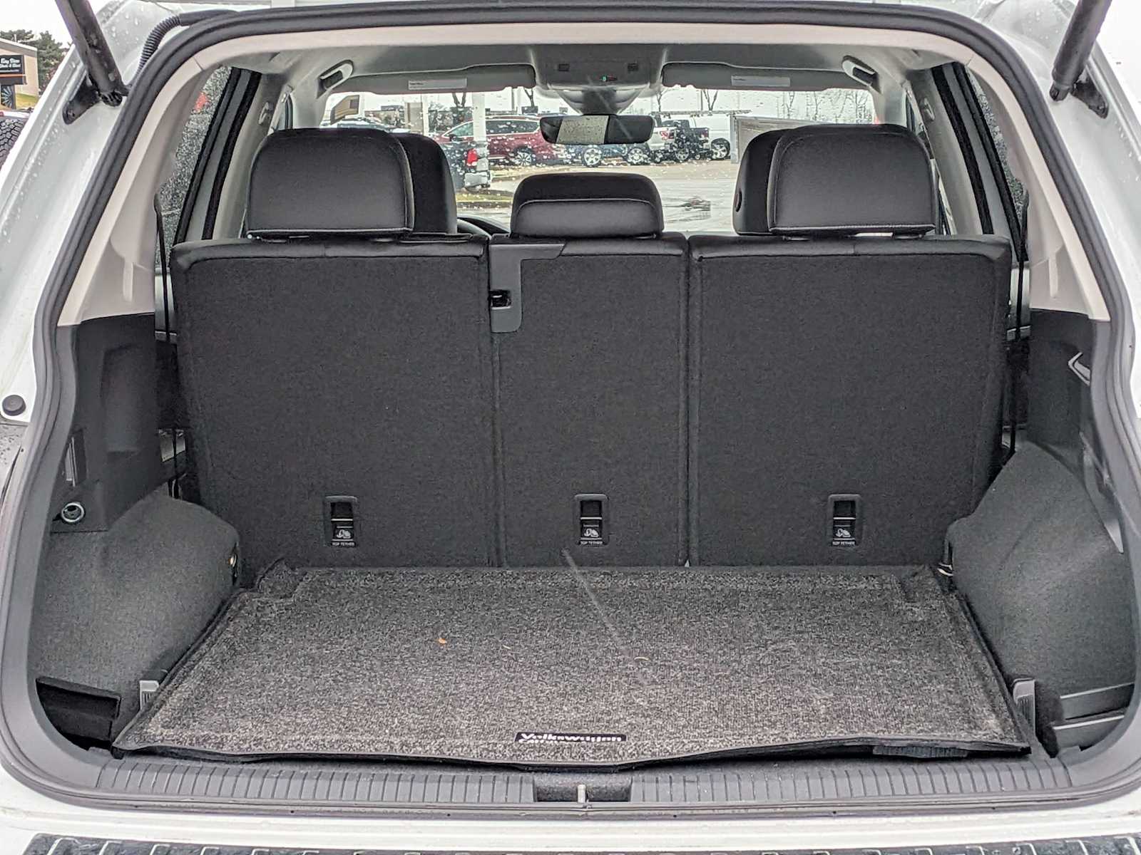 Thumbnail: 2024 Volkswagen Tiguan - 32