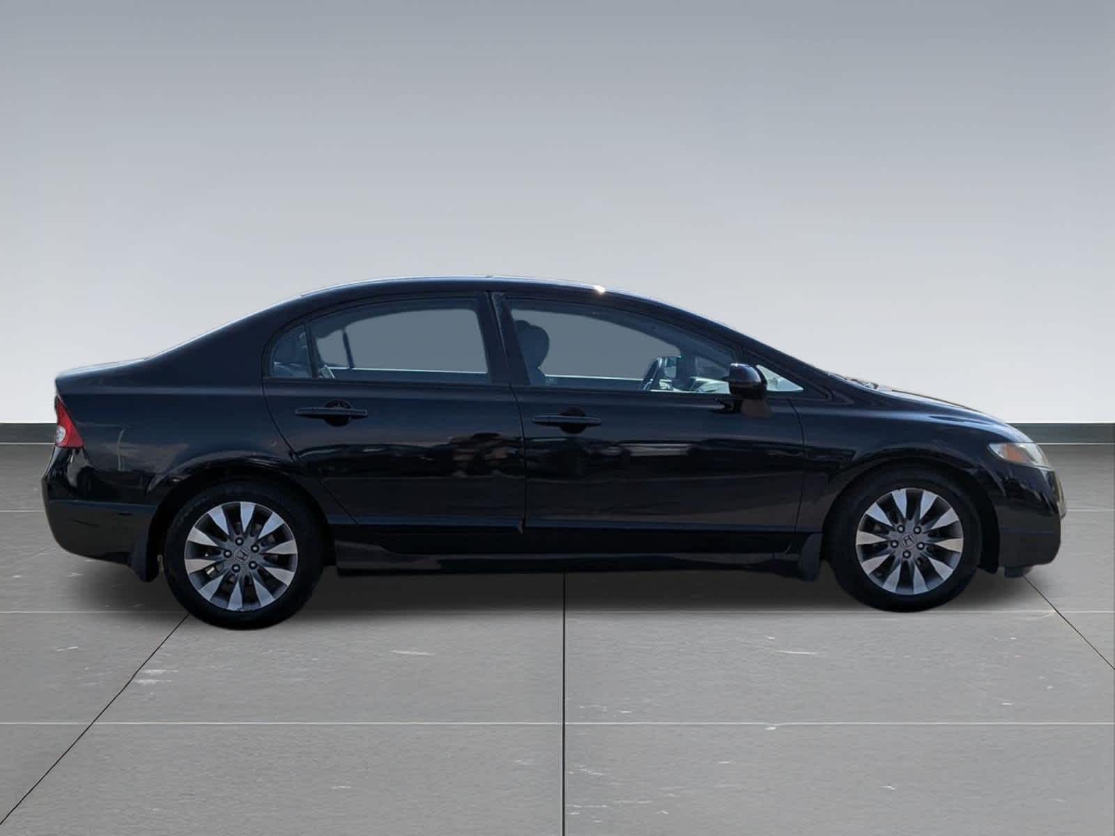 Thumbnail: 2010 Honda Civic - 6