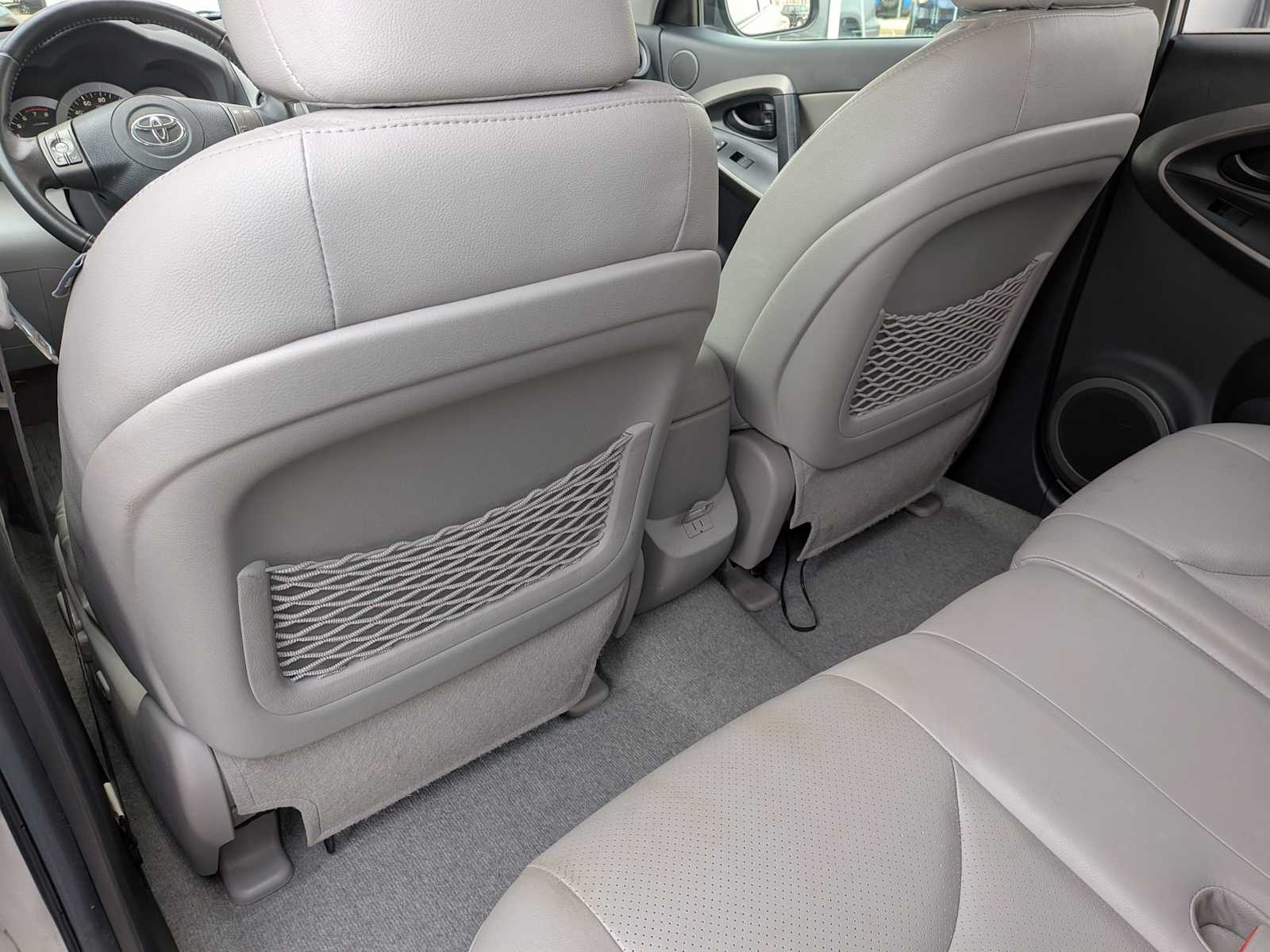 Thumbnail: 2011 Toyota RAV4 - 14