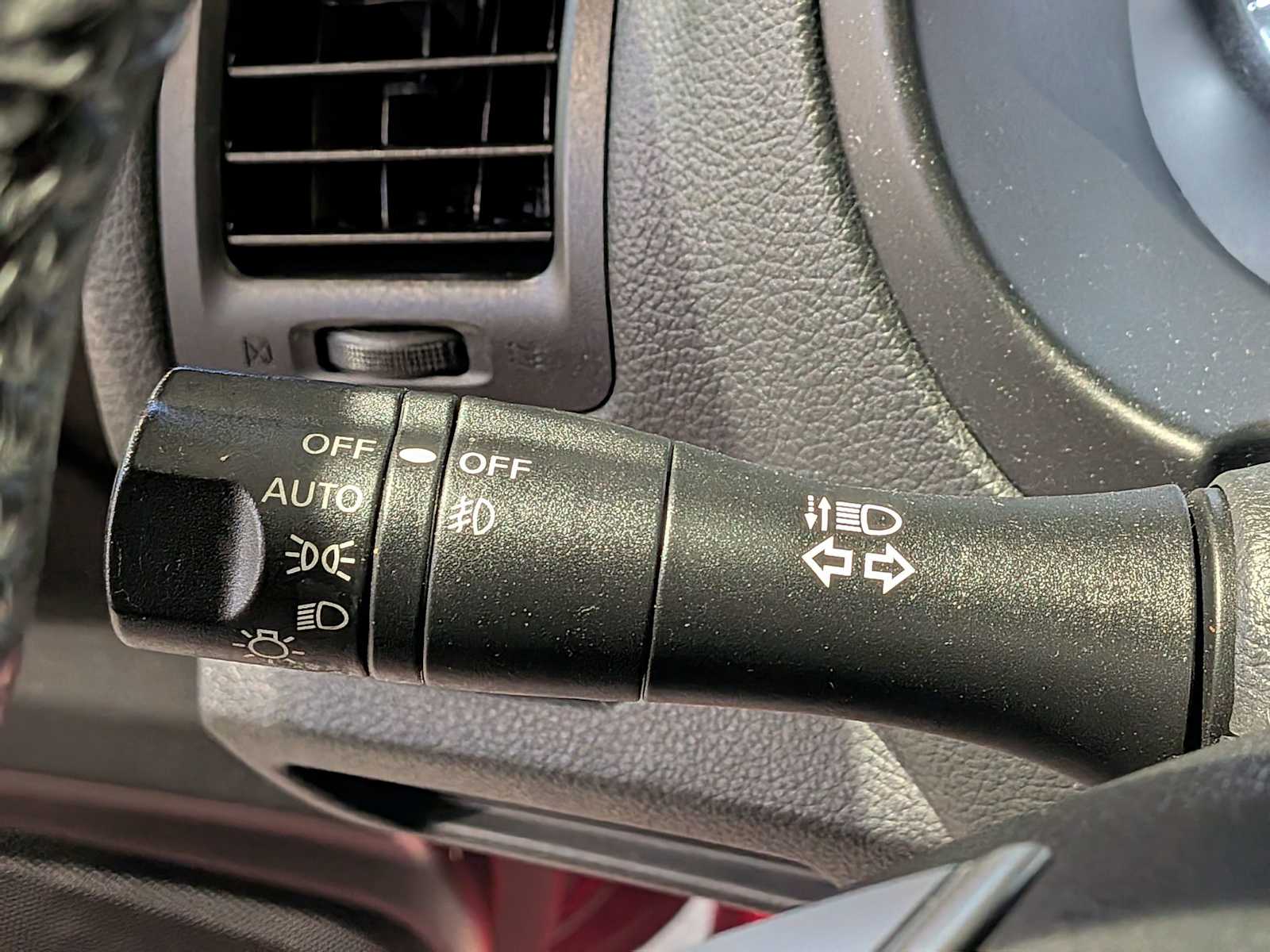 Thumbnail: 2016 Nissan Altima - 25