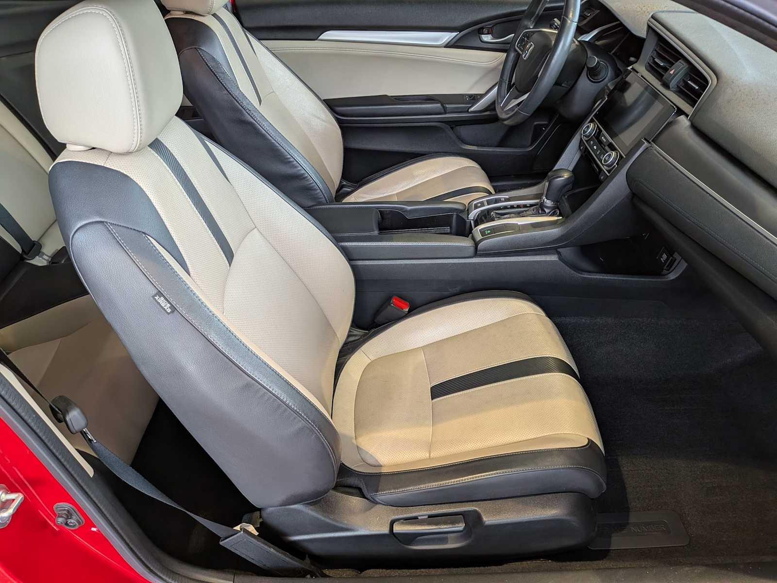 Thumbnail: 2016 Honda Civic - 20