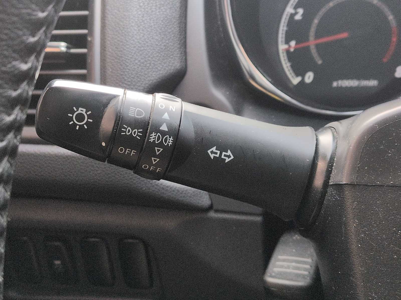 Thumbnail: 2017 Mitsubishi Outlander Sport - 25