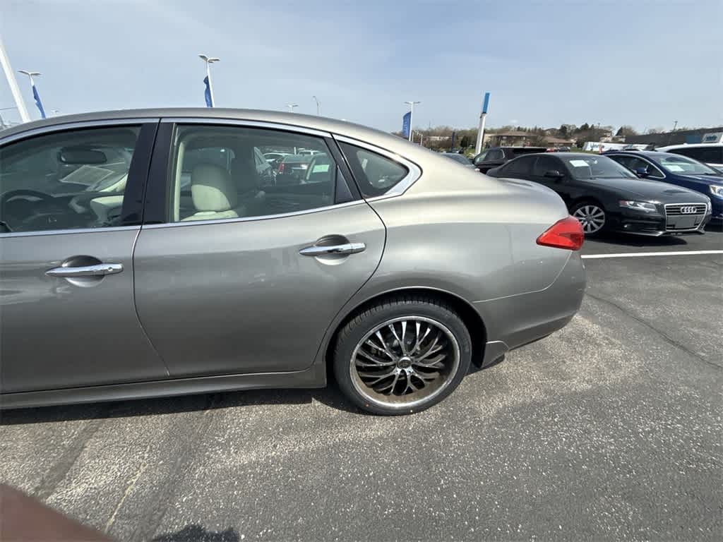 Thumbnail: 2012 INFINITI M56 - 4