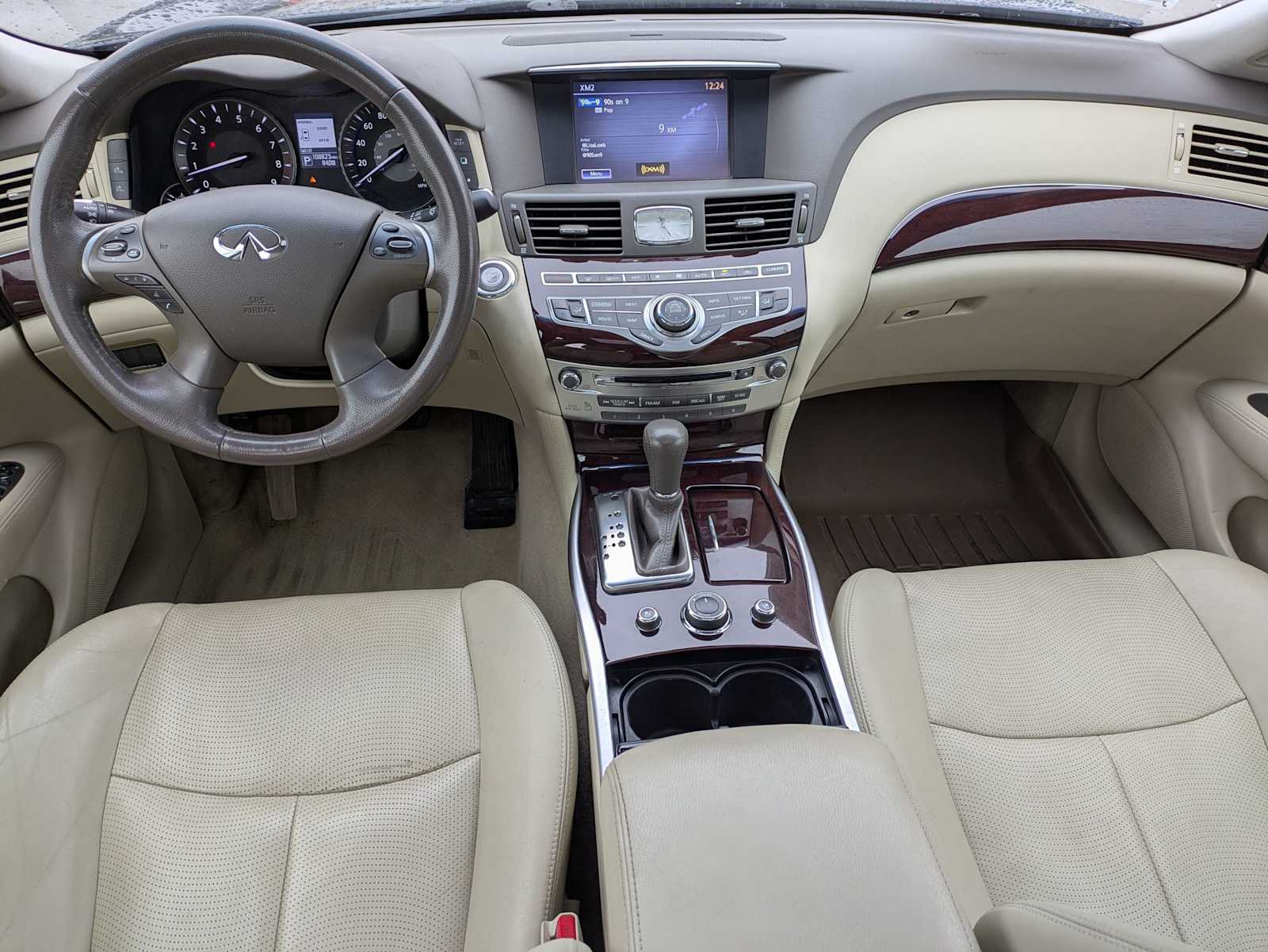 Thumbnail: 2016 INFINITI Q70 - 14