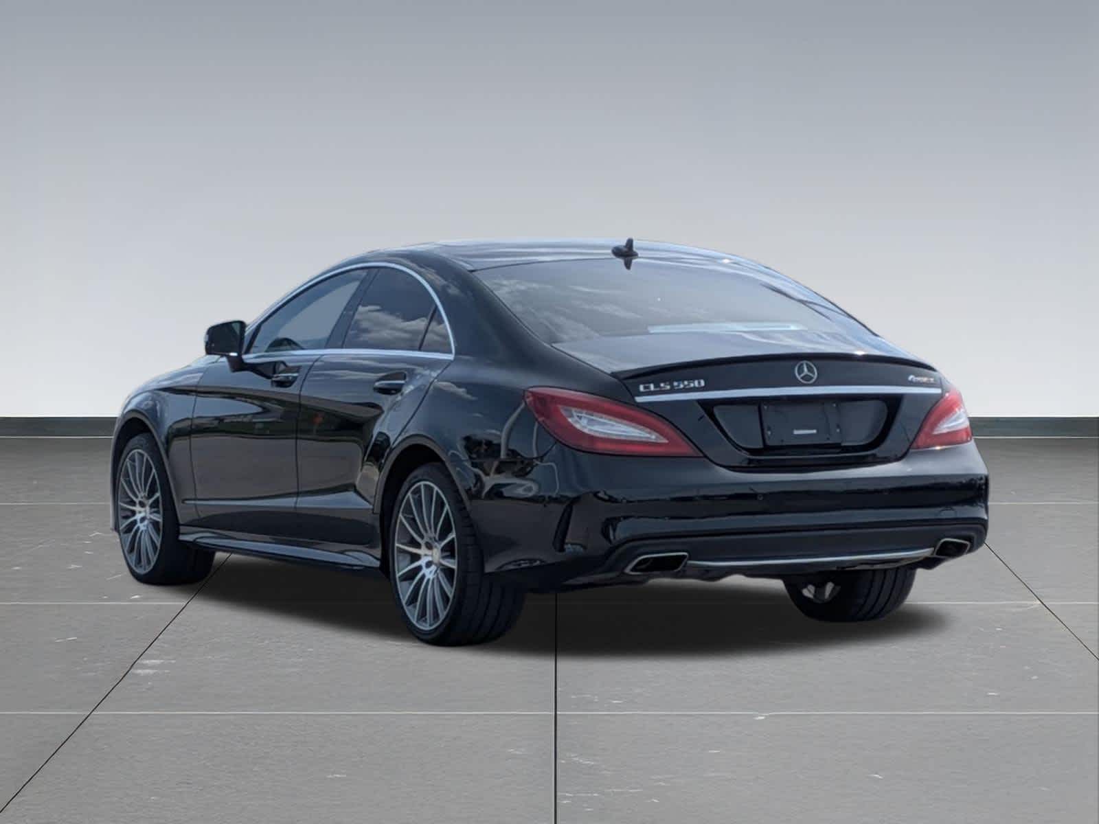 Thumbnail: 2016 Mercedes-Benz CLS - 3