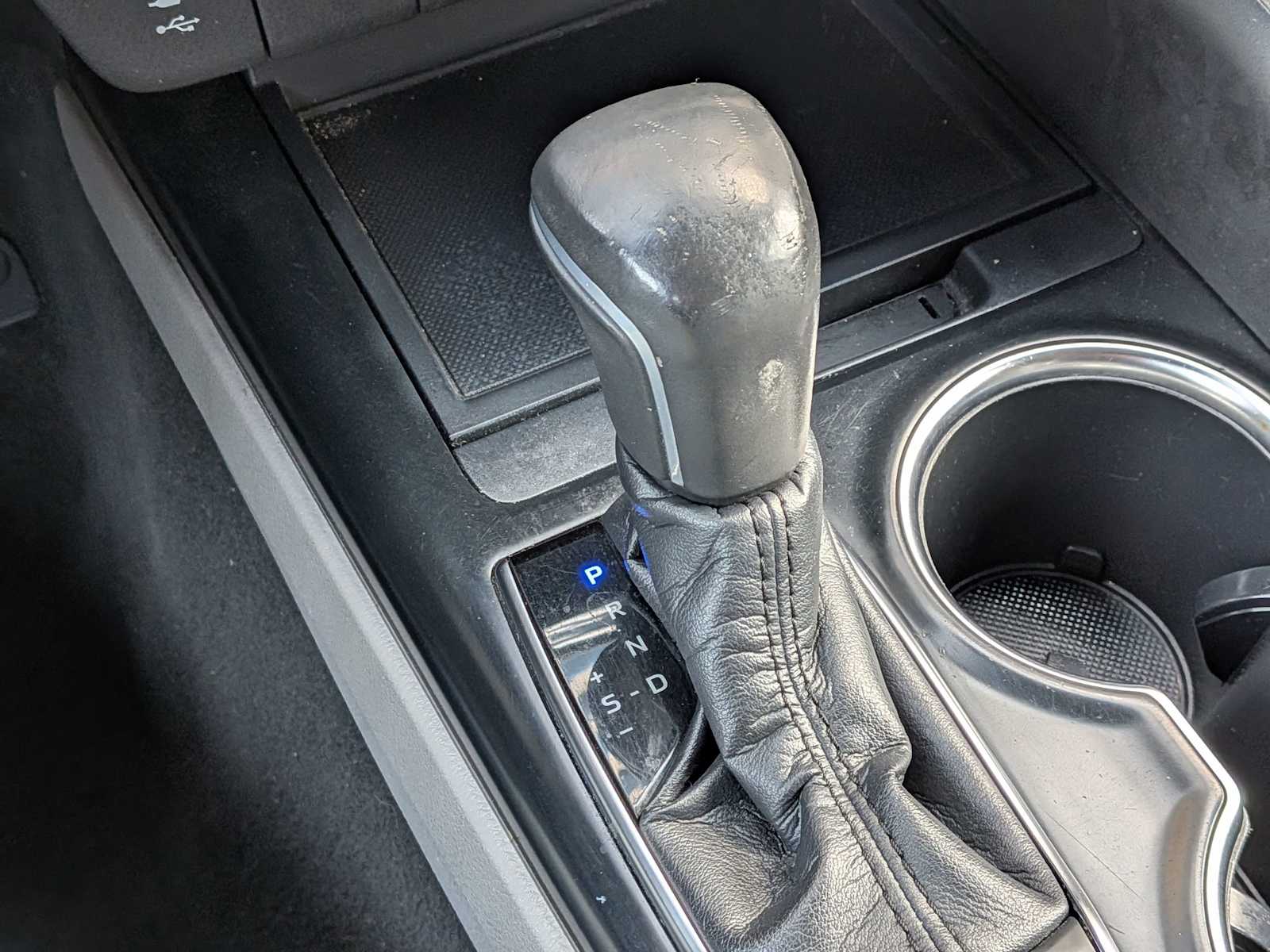 Thumbnail: 2018 Toyota Camry - 26