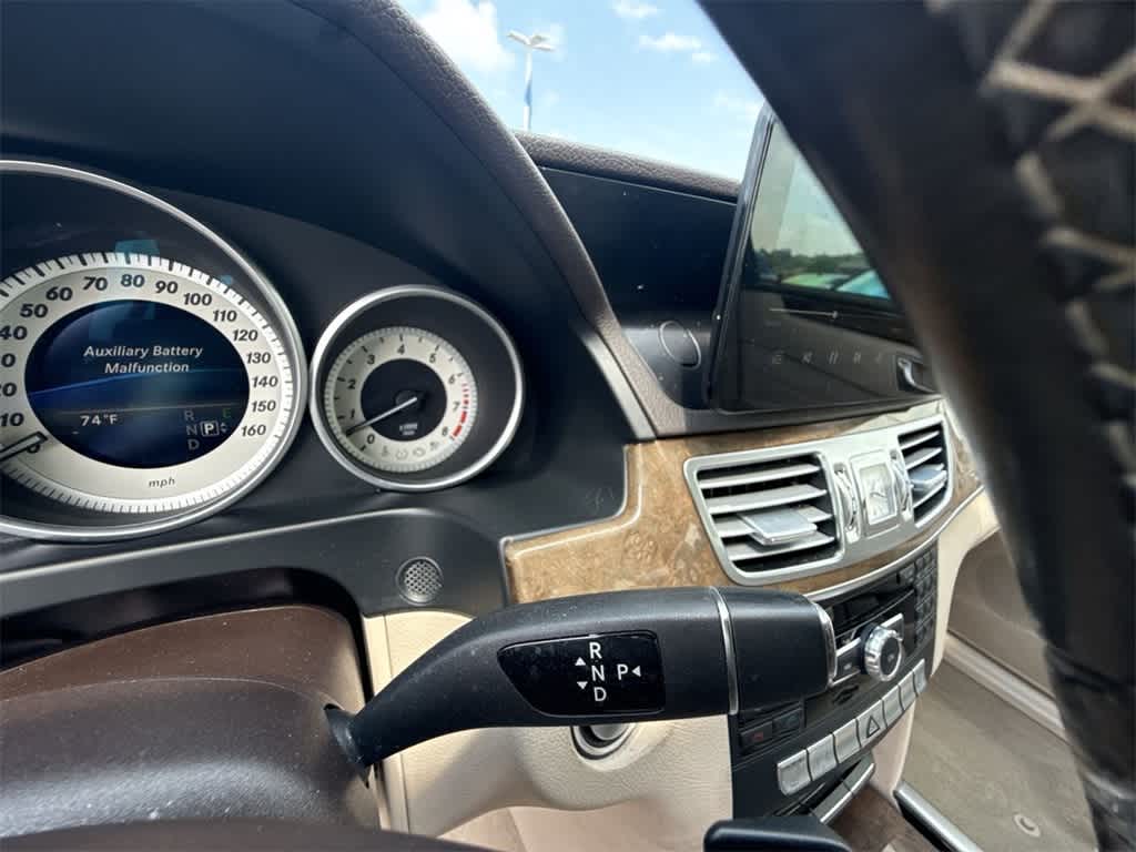Thumbnail: 2015 Mercedes-Benz E-Class - 30