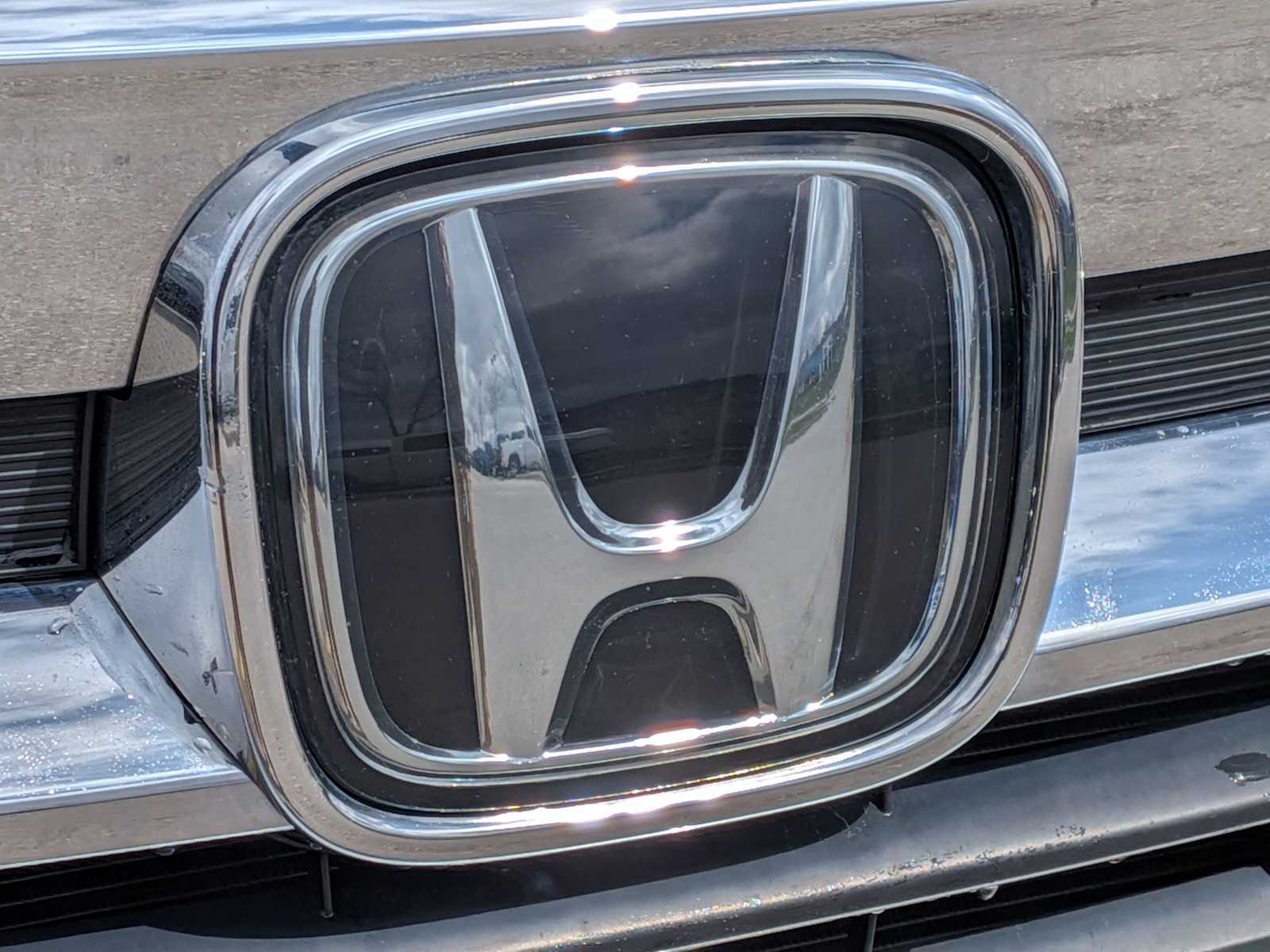 Thumbnail: 2022 Honda Pilot - 12
