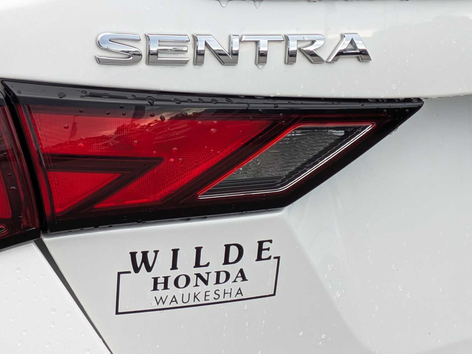 Thumbnail: 2021 Nissan Sentra - 12