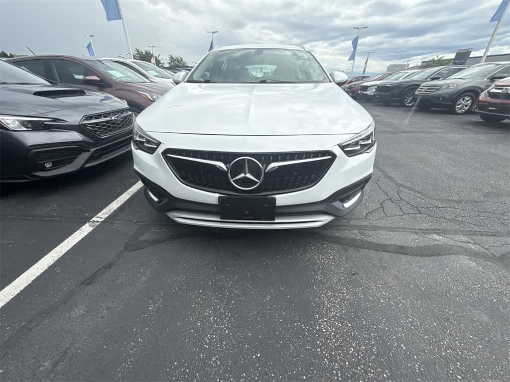 Thumbnail: 2019 Buick Regal - 9