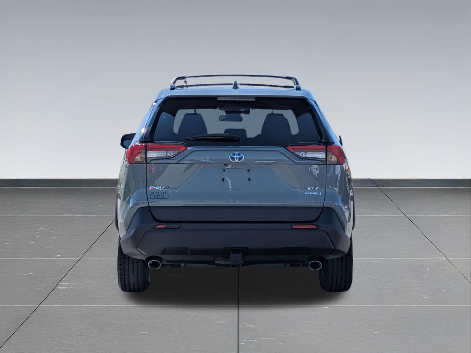 Thumbnail: 2021 Toyota RAV4 - 4