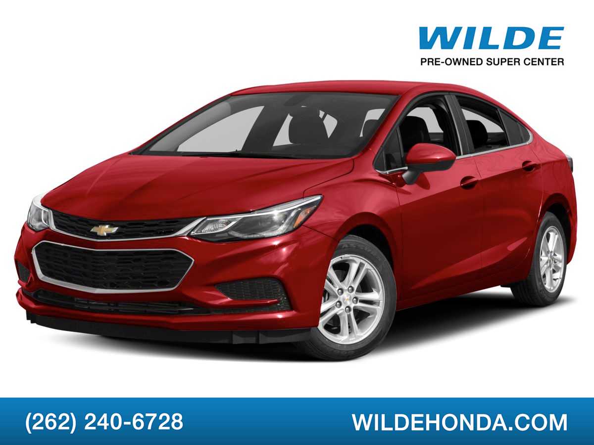 2018 Chevrolet Cruze LT -
                  Waukesha, WI