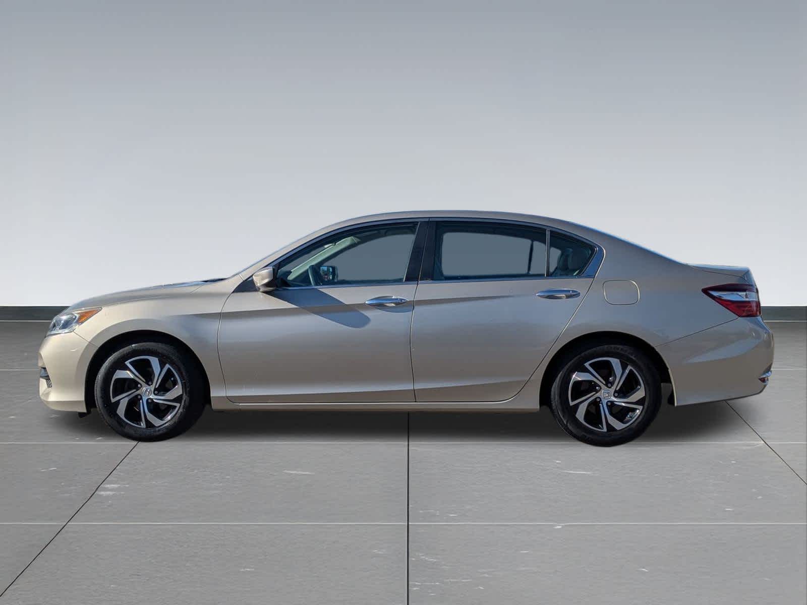 2016 Honda Accord LX photo 3