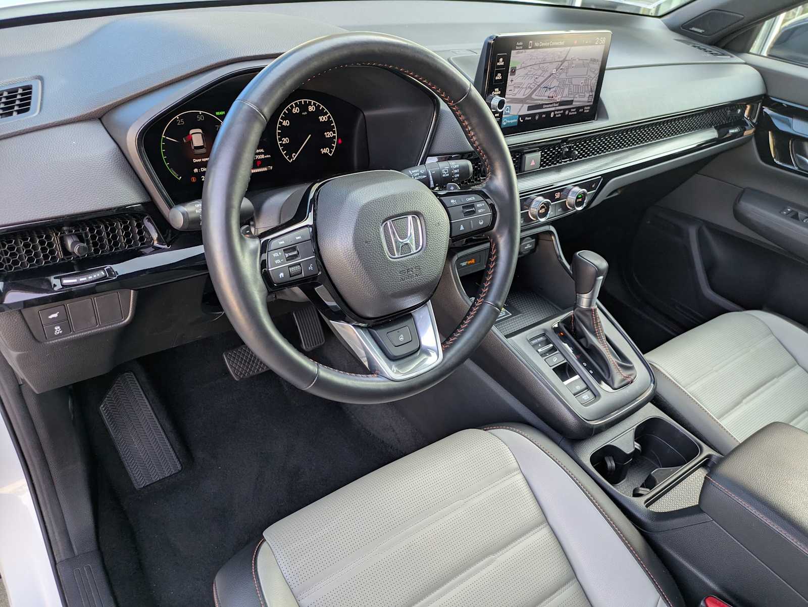 2025 Honda CR-V Hybrid Sport Touring photo 2