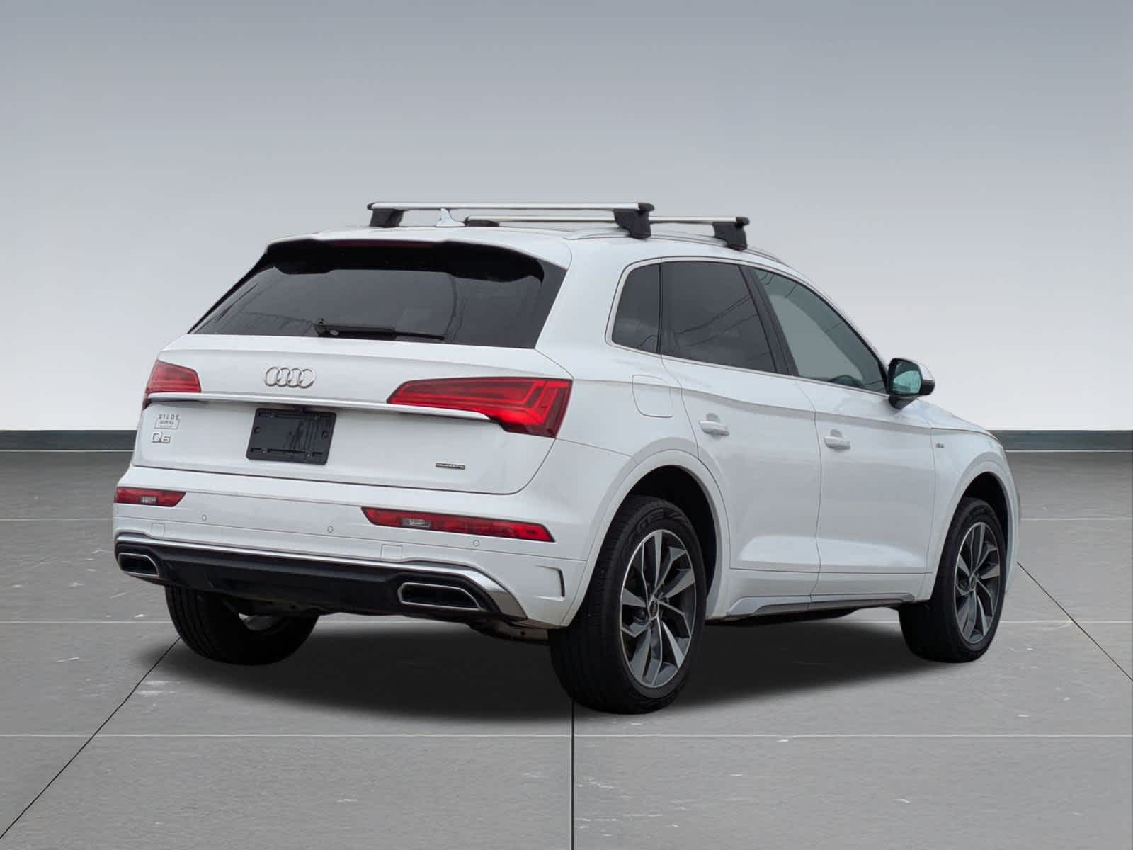 Thumbnail: 2023 Audi Q5 - 6