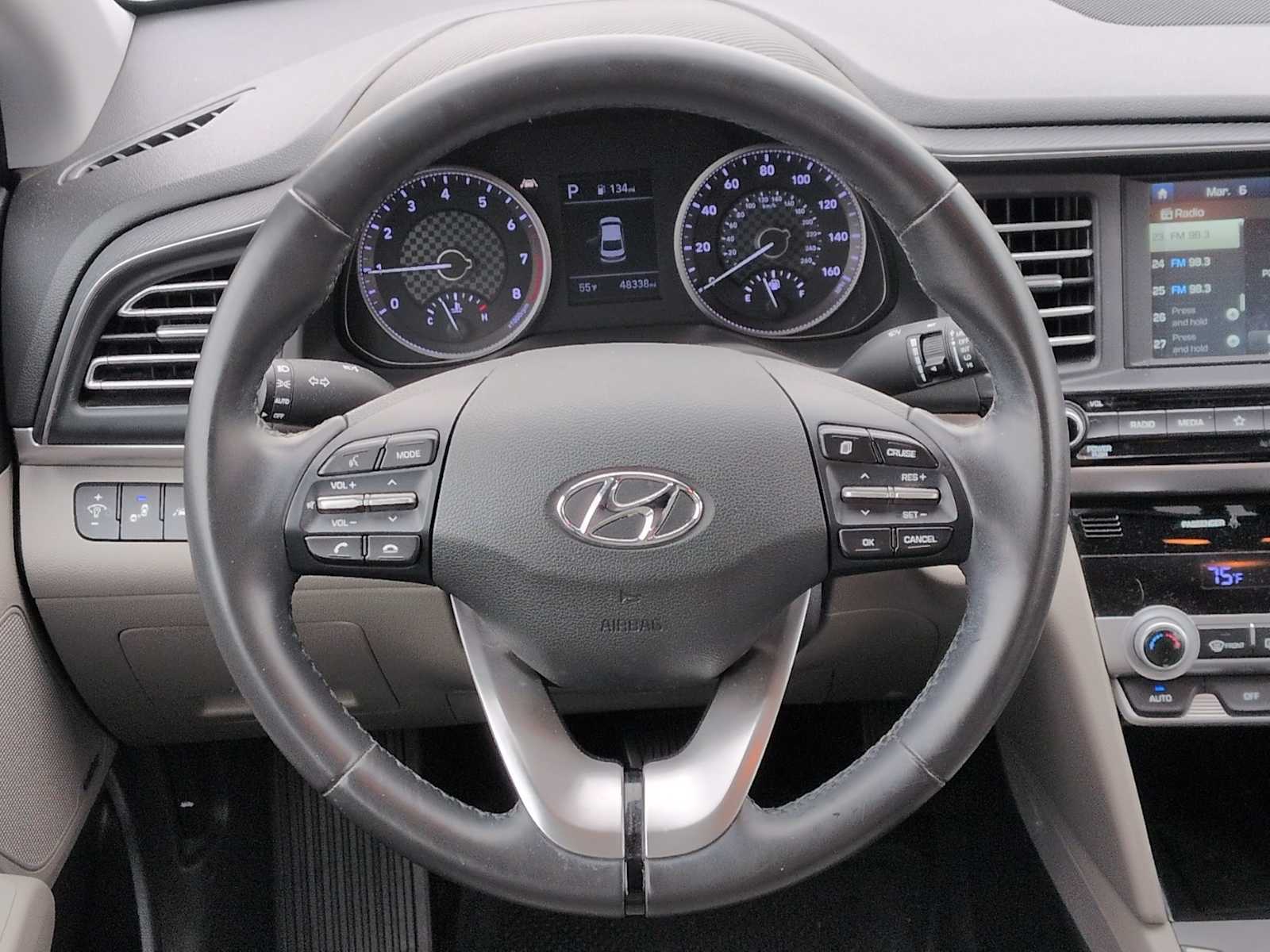 Thumbnail: 2019 Hyundai Elantra - 23