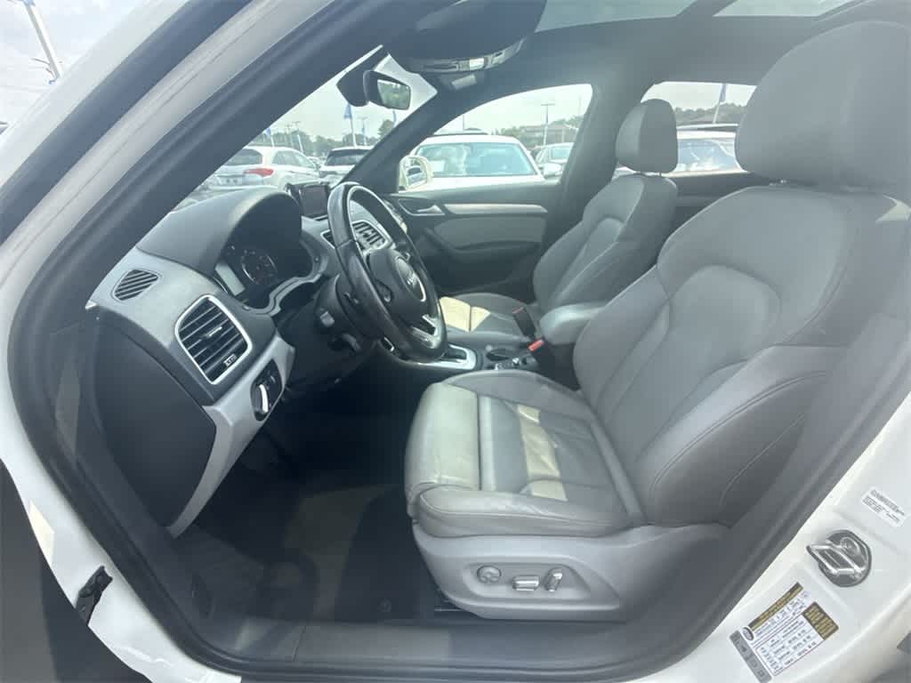 Thumbnail: 2018 Audi Q3 - 2