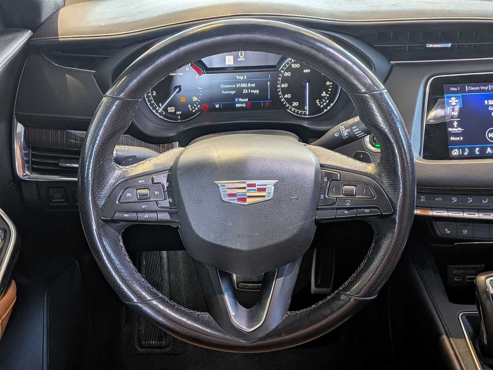 Thumbnail: 2019 Cadillac XT4 - 22