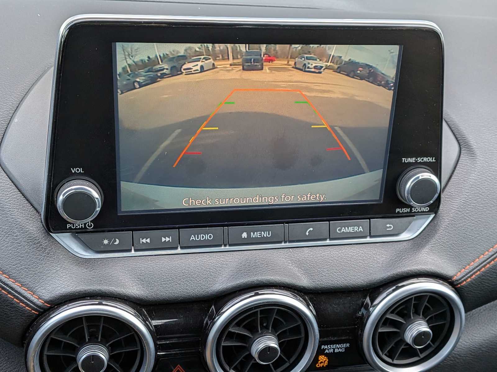 Thumbnail: 2020 Nissan Sentra - 25