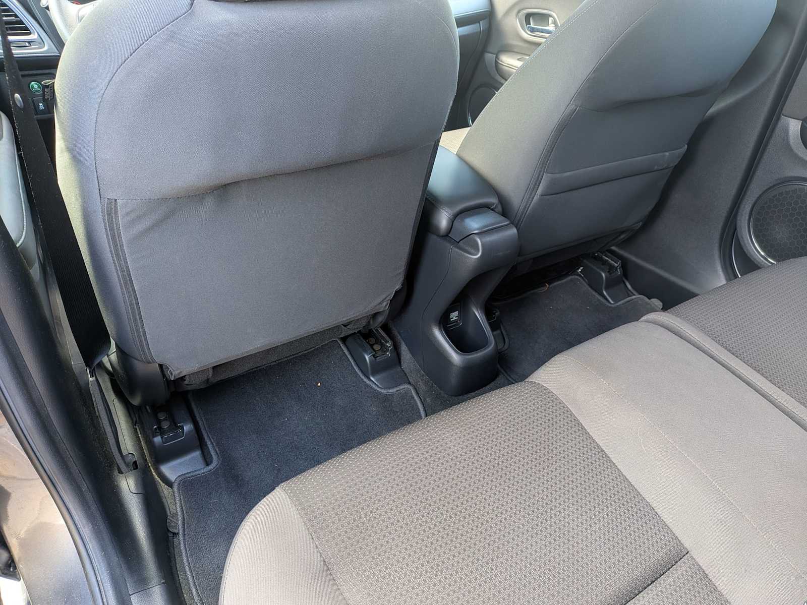 Thumbnail: 2020 Honda HR-V - 16