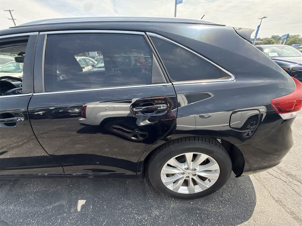 Thumbnail: 2013 Toyota Venza - 4