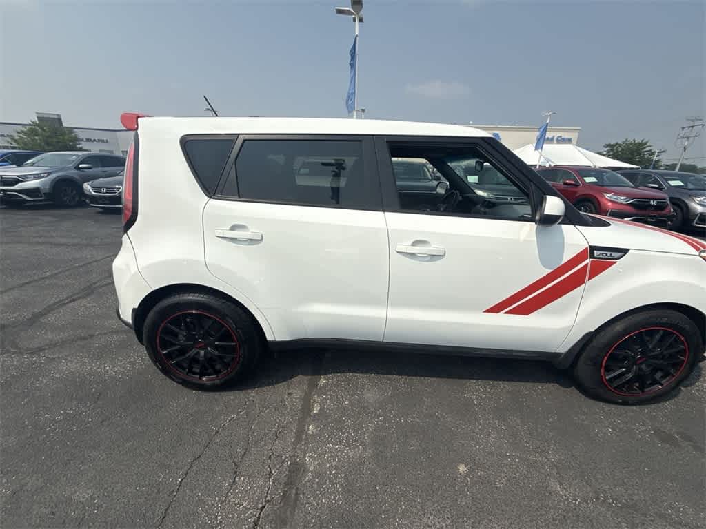 Thumbnail: 2015 Kia Soul - 7