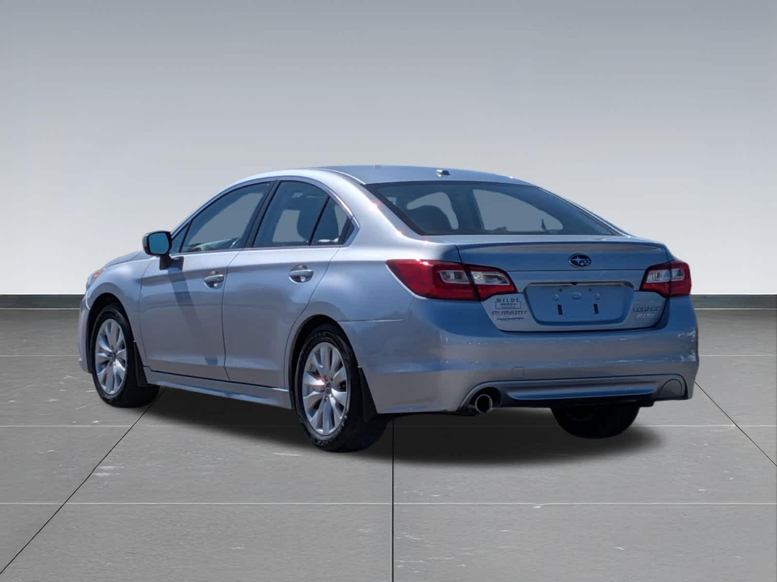 Thumbnail: 2015 Subaru Legacy - 3