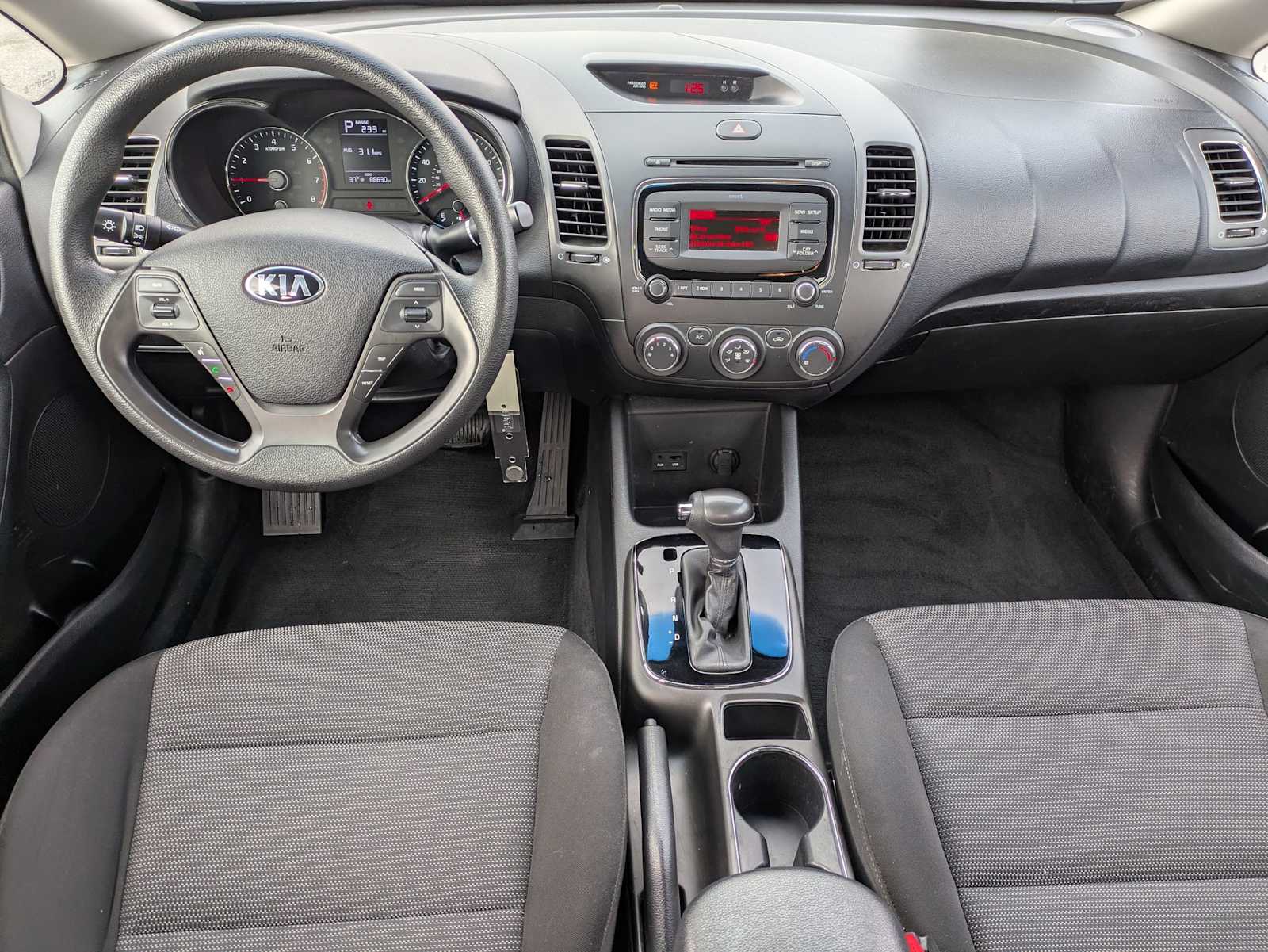 Thumbnail: 2017 Kia Forte - 16