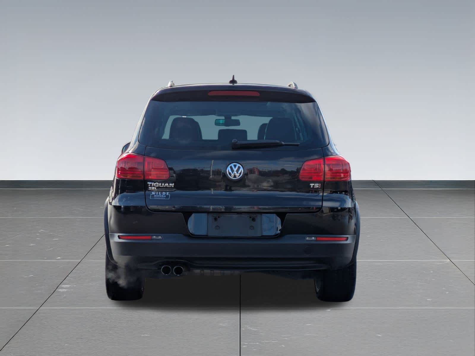 Thumbnail: 2016 Volkswagen Tiguan - 5