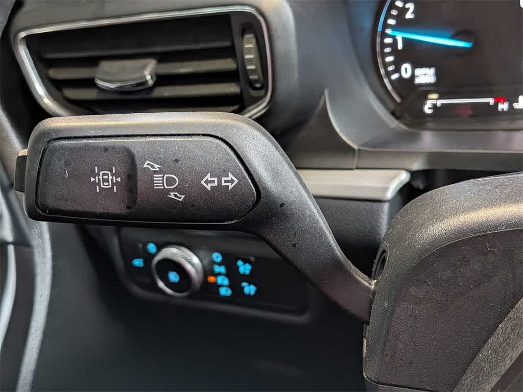 Thumbnail: 2020 Ford Explorer - 25