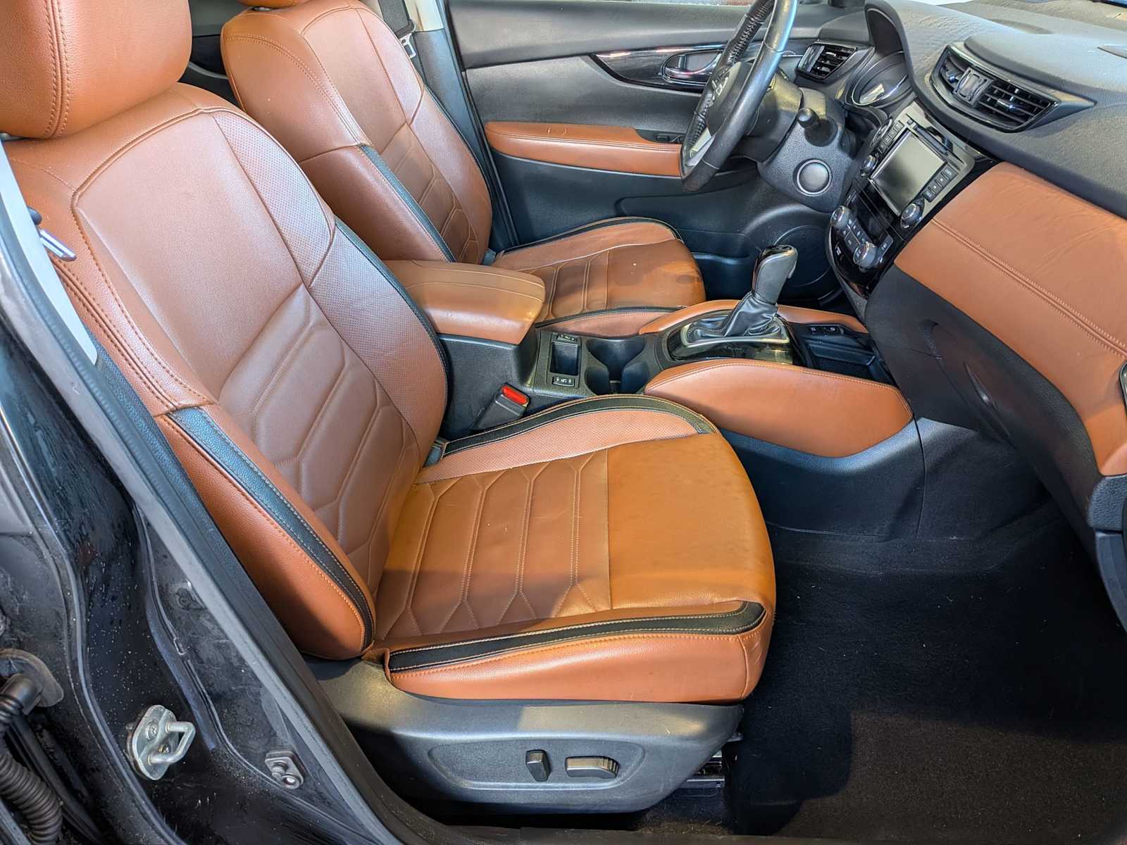 Thumbnail: 2019 Nissan Rogue - 21