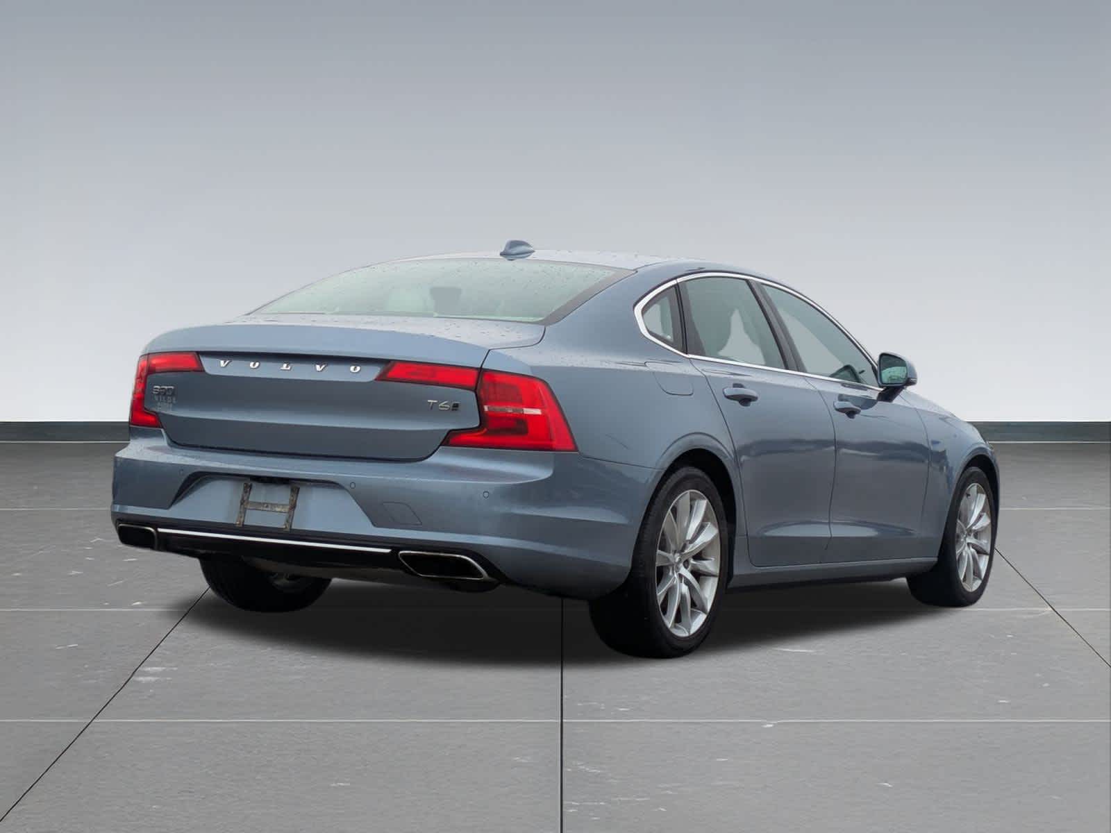 Thumbnail: 2017 Volvo S90 - 6
